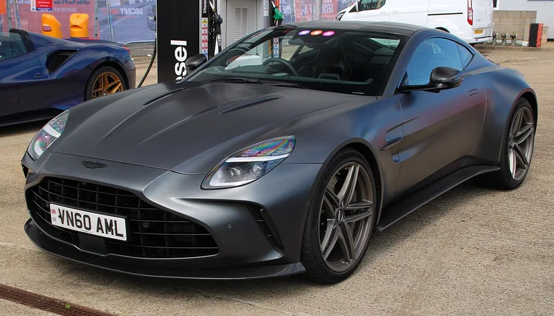 Aston Martin Vantage