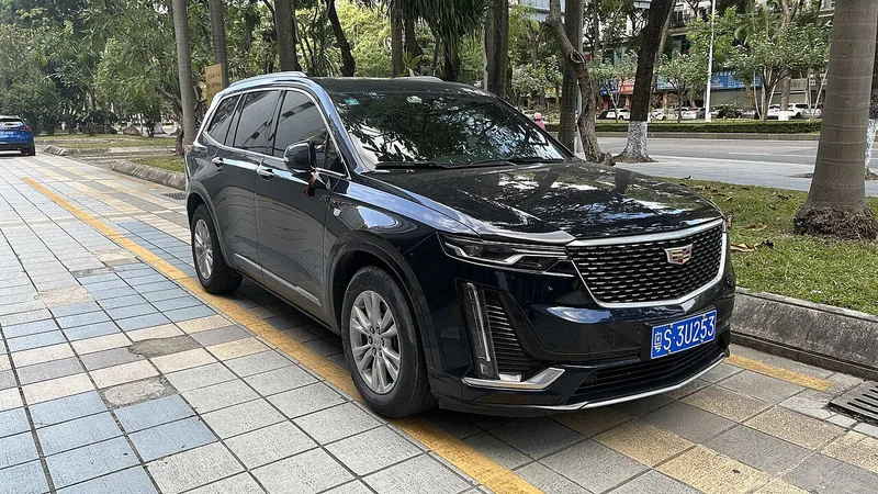 Cadillac XT6