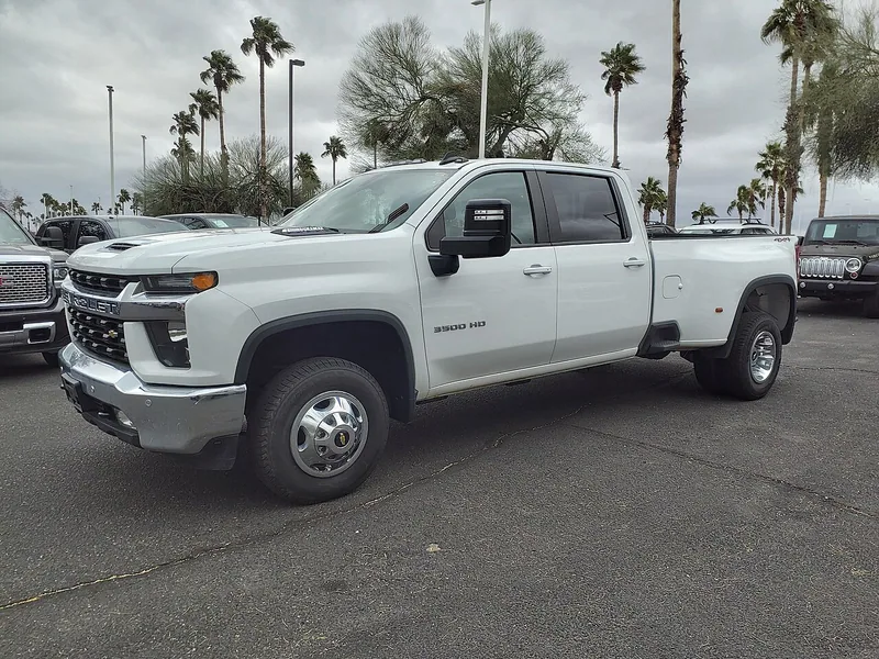 Chevrolet Silverado 3500HD SRW