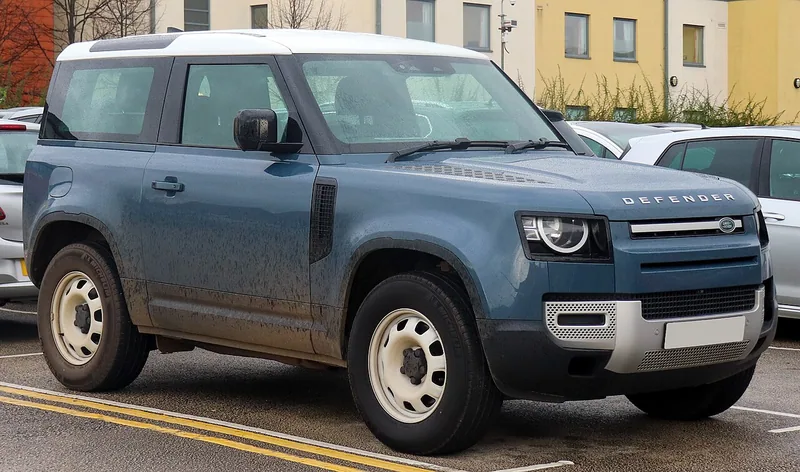 Land Rover Defender 90