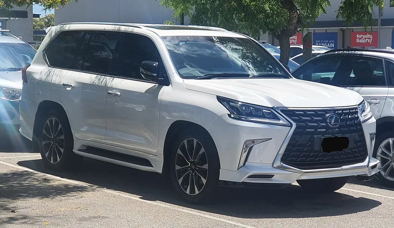 Lexus LX 570