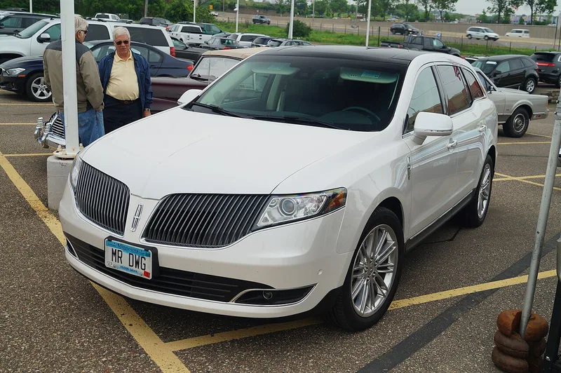 Lincoln MKT