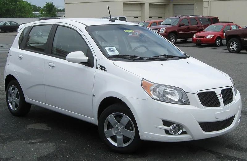 Pontiac G3
