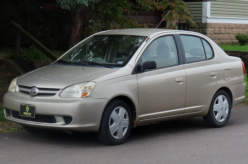 Toyota Echo