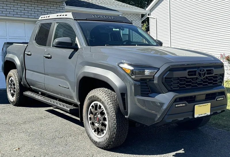 Toyota Tacoma TRD Off-Road/TRD Sport